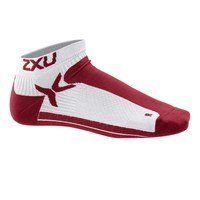 Мужские низкие спортивные носки 2XU MQ1903e (белый / морковный)